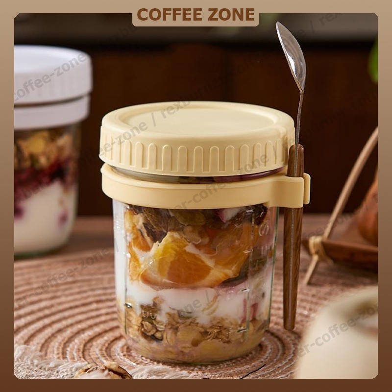 【สินค้าพร้อมส่ง】แก้วอาหารเช้า 350ml แก้วน้ำแบบพกพา มีฝาปิดและช้อน แก้วปิดผนึกแบบพกพา ถ้วยข้าวโอ๊ต ถ้วยแก้ว กาแฟ ราคา 24 บาท*ส่งฟรี