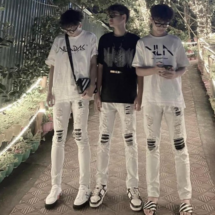 Quần jean nam AMIRI trắng vá da đen vá thêu cao cấp vải dày chất đẹp