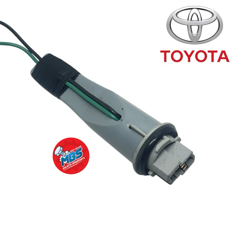 FITING RUMAH LAMPU SEIN TOYOTA T20 SOKET XILUX YARIS NEW AVANZA RUSH TERIOS FORTUNER ROXI VOXY UNIVERSAL Harga 36,000 rupiah*Gratis Ongkir