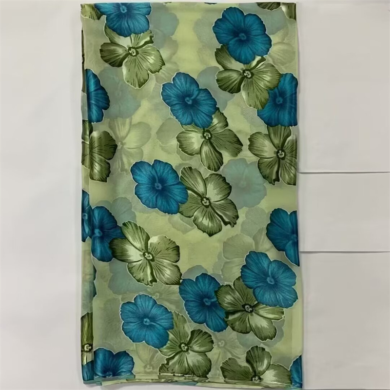 CWQ/ Soft Modern African Traditional Fabric Fashionable Silk Lace Fabric Clothing Sewing Fabric 5 Yards (0573