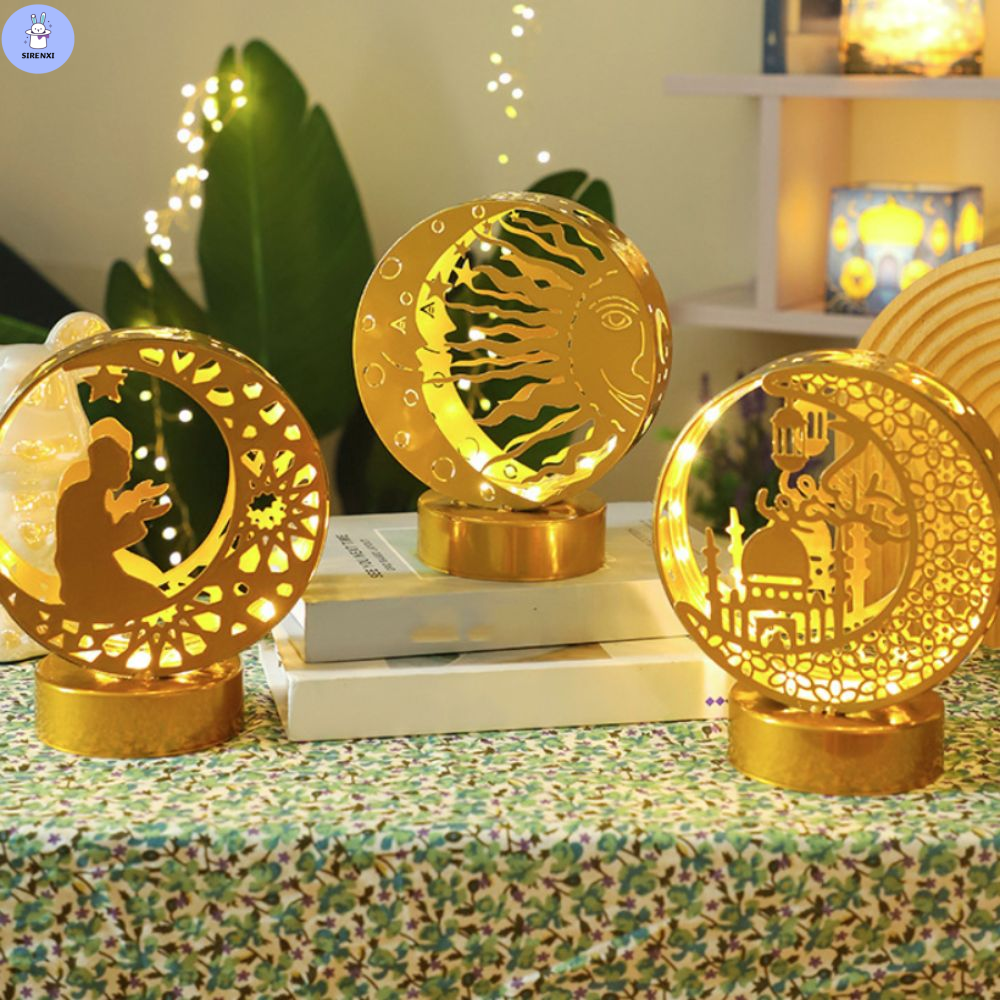 SIRENXI รูปแบบพระจันทร์เสี้ยว ไฟ LED ปราสาทพระจันทร์ ทอง เหล็กดัด โคมไฟตกแต่ง Eid Mubarak สร้างสรรค์ กลวง โคมไฟบรรยากาศวันหยุด โรงแรม ราคา 525 บาท*ส่งฟรี