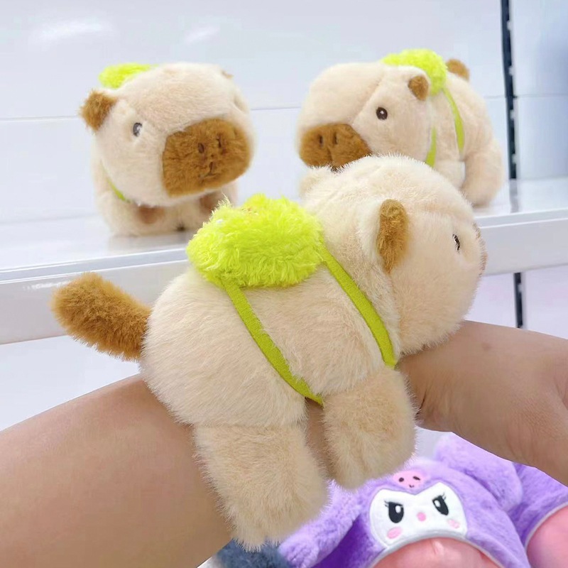 Gấu Bông Capybara Vòng Tay Đồ Chơi Thú Nhồi Bông Hot Trend Capybara Đeo Balo Rùa Đáng Yêu