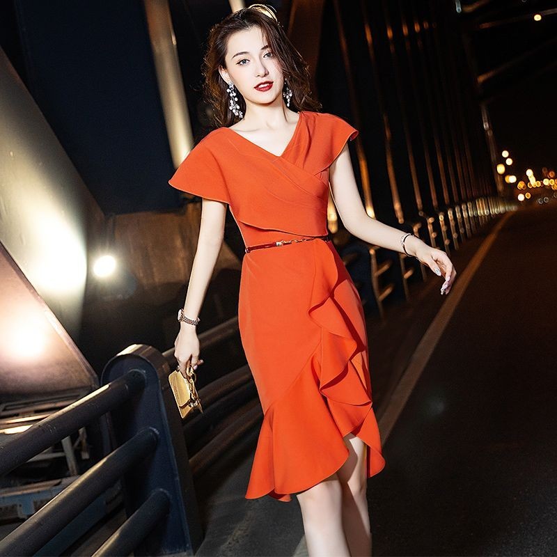 CODDAE35U6Đầu Cô Công Chua Mùa Hè Màu Bắc Phong Cách Phap MỚ Đầm dạ hội Người đàn ông nhỏ Váy dạ hội Phụ nữ Hội nghị thường niên Thanh lịch Ánh sáng Pháp Cao cấp Niche Váy đuôi cáRES3RD