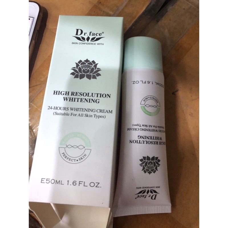 siêu KM - bộ đôi kem Dr.face vỗ bong chuyên dành cho da nám mụn