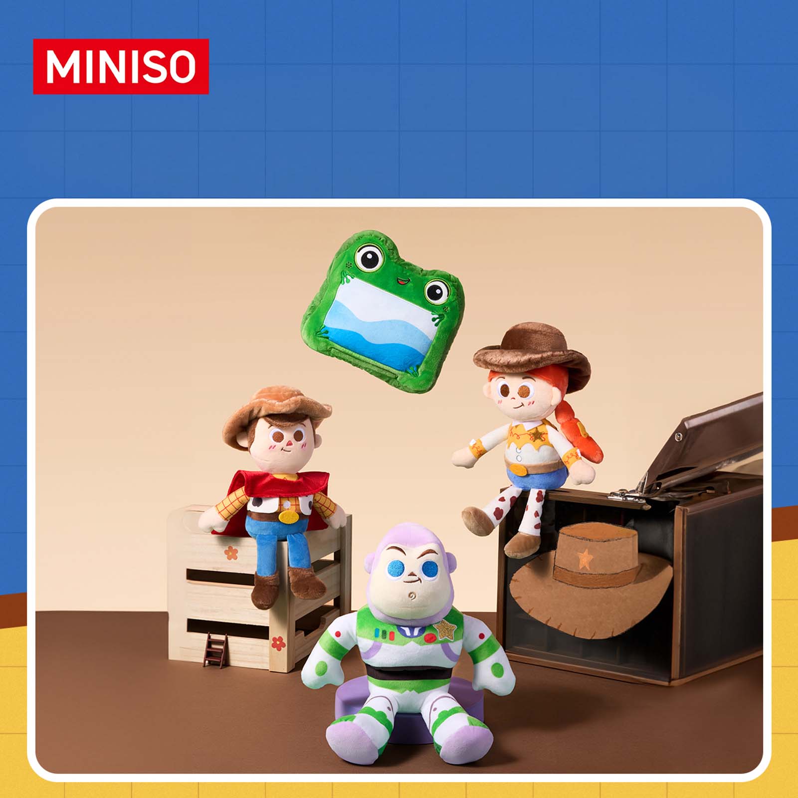 MINISO Official Disney Cute Toy Story 5 Plush Keychain, Soft Fluffy Buzz Lightyear for Bag ราคา 750 บาท*ส่งฟรี