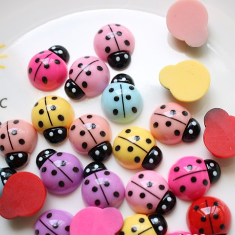 Charm 3D bọ cánh cứng dễ thương xinh xắn, tiểu cảnh trang trí sân vườn - Selenshop