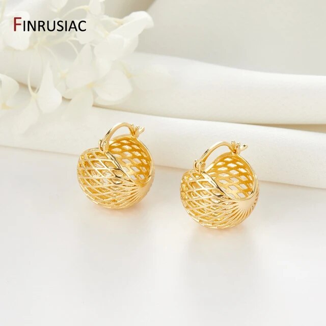 【Hot-Selling】 2022 New Hollow hình cầu Bông tai vàng-mạ Vòng phụ nữ Bông tai women39; S và trang sức cổ điển