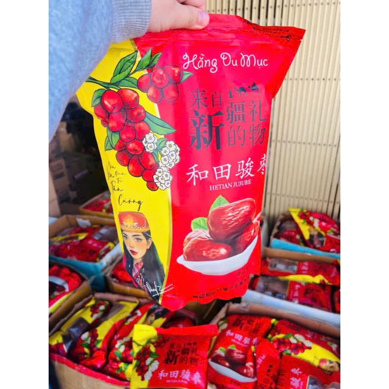 Táo Đỏ hằng du mục túi 700g táo khô