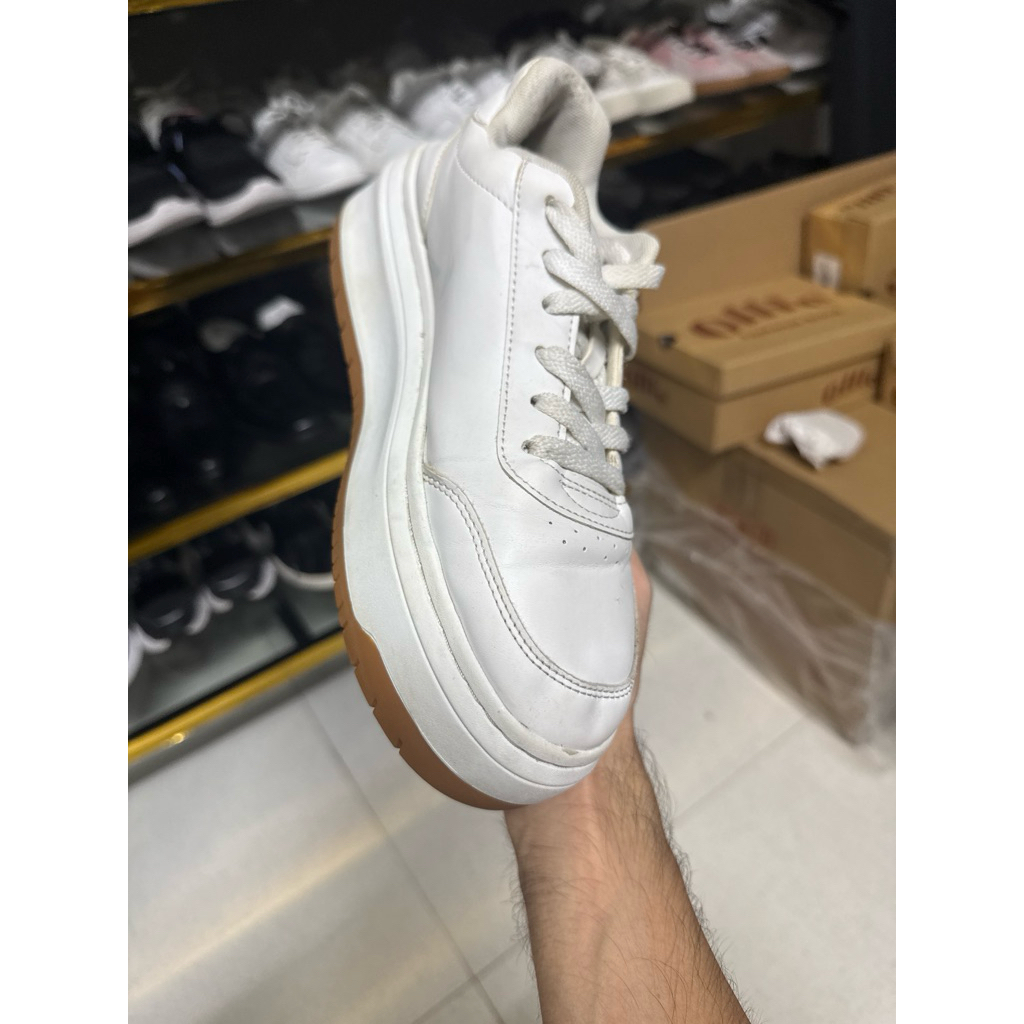 Giày snecker trắng đế kết 2hand fila đã qua sử dụng