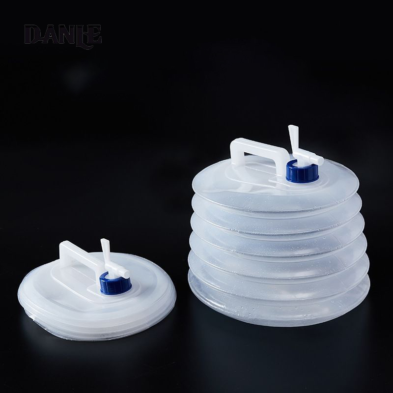 Lampshade material: wood art Style: antique, American Voltage: 220 (V) Main scope of application: home places Light color: wood color, retro red, retro red with lampshade, burnt wood color, burnt wood with lampshade Light source power: without bulb (W) ราคา 69 บาท*ส่งฟรี