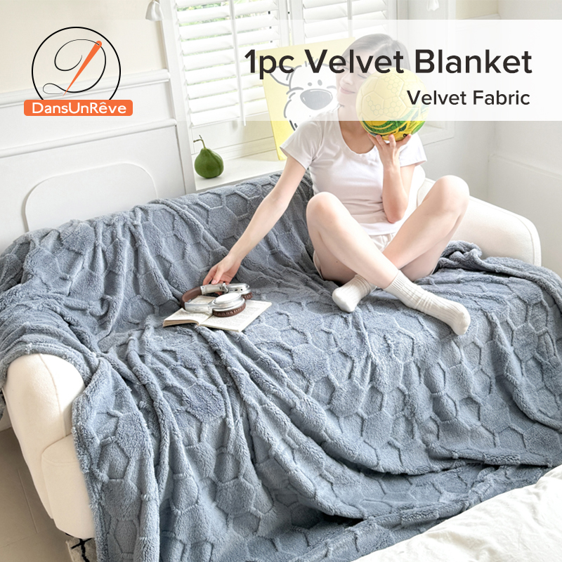 Dansunreve Flannel Blanket Fluffy Plain Soft Beige/Yellow Throw Blanket for Couch Bed Sofa Blanket Towel Travel Single Queen King Size ราคา 130 บาท*ส่งฟรี