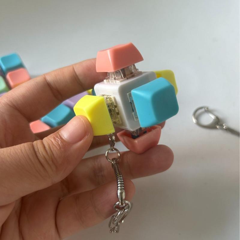 Jcika 1pcs chàng trai cô gái chống căng thẳng ngón tay Bàn phím trò chơi Keychain ﻿không có ánh sáng giải nén 9 Bàn phím Đồ chơi chìa khóa cho người lớn Antistress đồ chơi