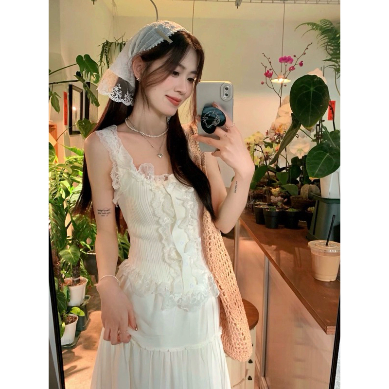 Set Chân Váy Ren Midi Trắng + Áo Ren 2 Dây Trắng