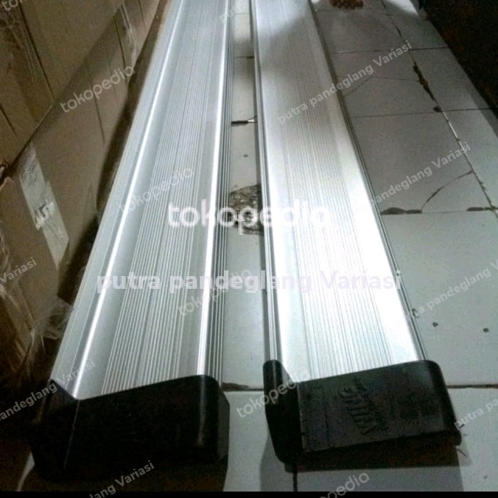 PROMO- FOOT STEP INJAKAN SAMPING MOBIL TOYOTA KIJANG GRAND/KIJANG SUPER SUPER- Ghazishop7 - YUNIC STORE Harga 885,000 rupiah*Gratis Ongkir