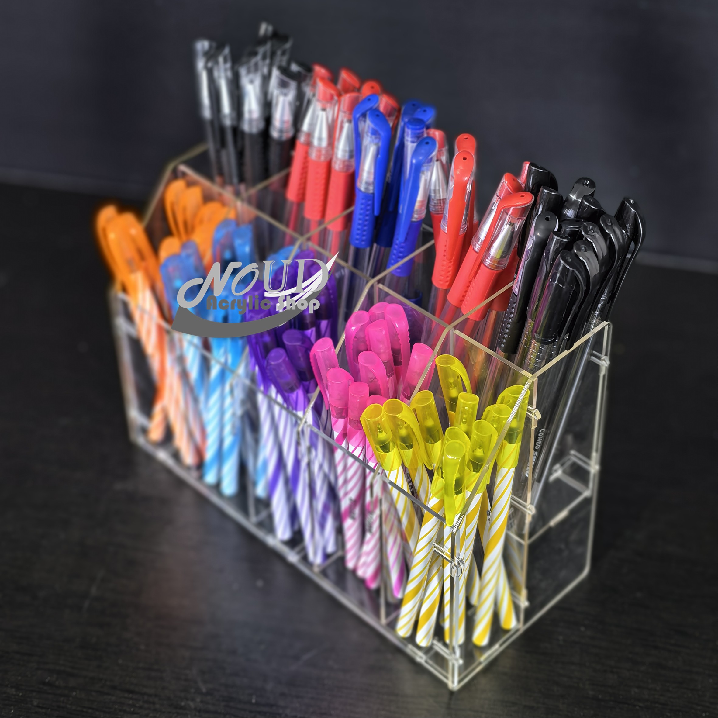 Rak Bolpoin / Tempat Pulpen Akrilik Transparan 10 Kotak 2 Susun – Organizer ATK Display Toko