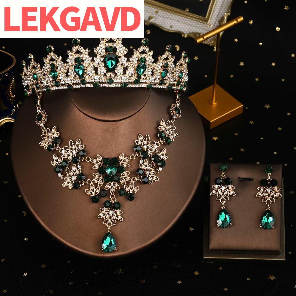 LEKGAVD แบบบาโรก ต่างหูและสร้อยคอทิอาร่า หรูหรา แวววาว มงกุฎเจ้าสาวประดับเพชร ทนทาน ใช้กันอย่างแพร่หลาย มงกุฎคริสตัล งานแต่งงานเจ้าสาว ราคา 224 บาท*ส่งฟรี