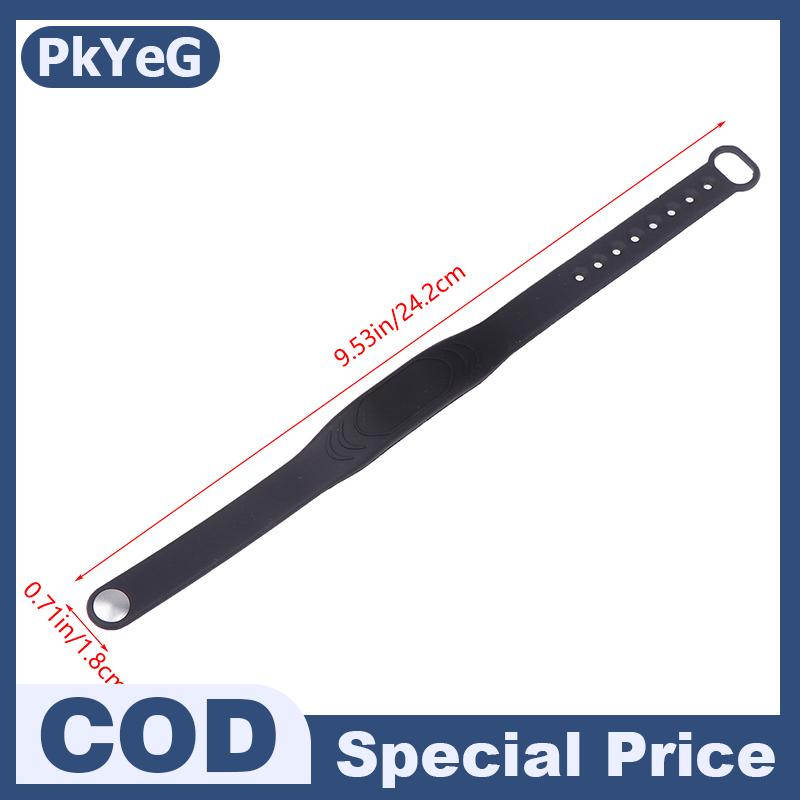 PkYeG สายรัดข้อมือซิลิโคน RFID สีดำปรับได้125kHz 13.56MHz สร้อยข้อมือกันน้ำ ราคา 38 บาท*ส่งฟรี