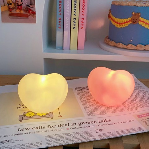 Đèn ngủ mini hình trái tim dễ thương đèn trang trí decor để bàn học bàn làm việc phòng ngủ