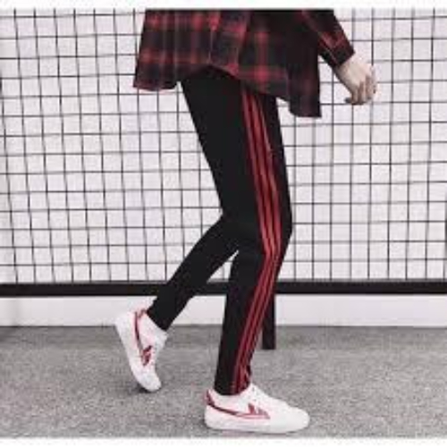 Poly Sports Pants with Smooth, Non-Ruffled Stretch Fabric for Both Men and Women