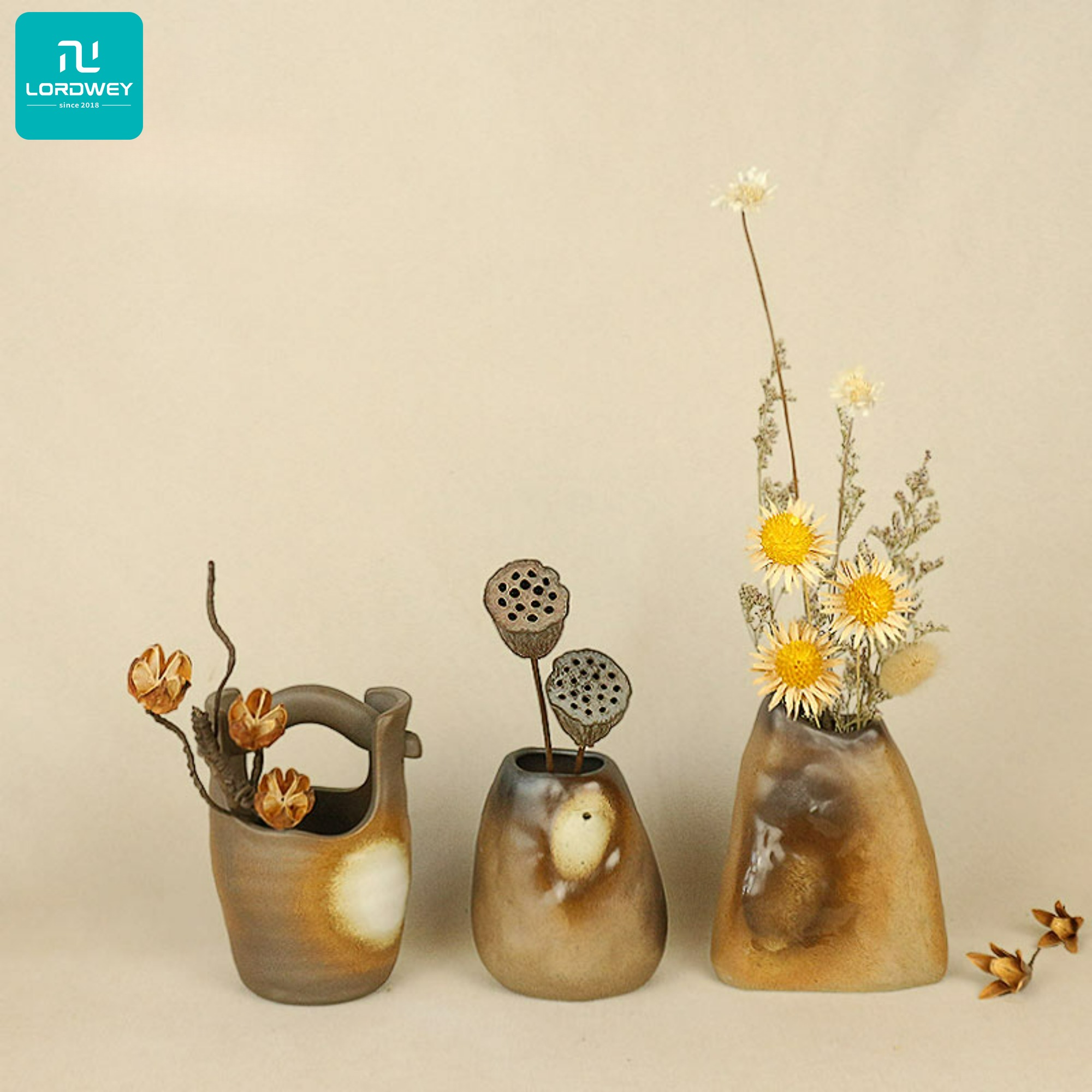 LORDWEY Dry Flowers Decoration Decoration Living Room Home Furnishings Chinese Tea Room Small Vase Bouquet Desktop Zen Retro Decorations ราคา 1,746 บาท*ส่งฟรี