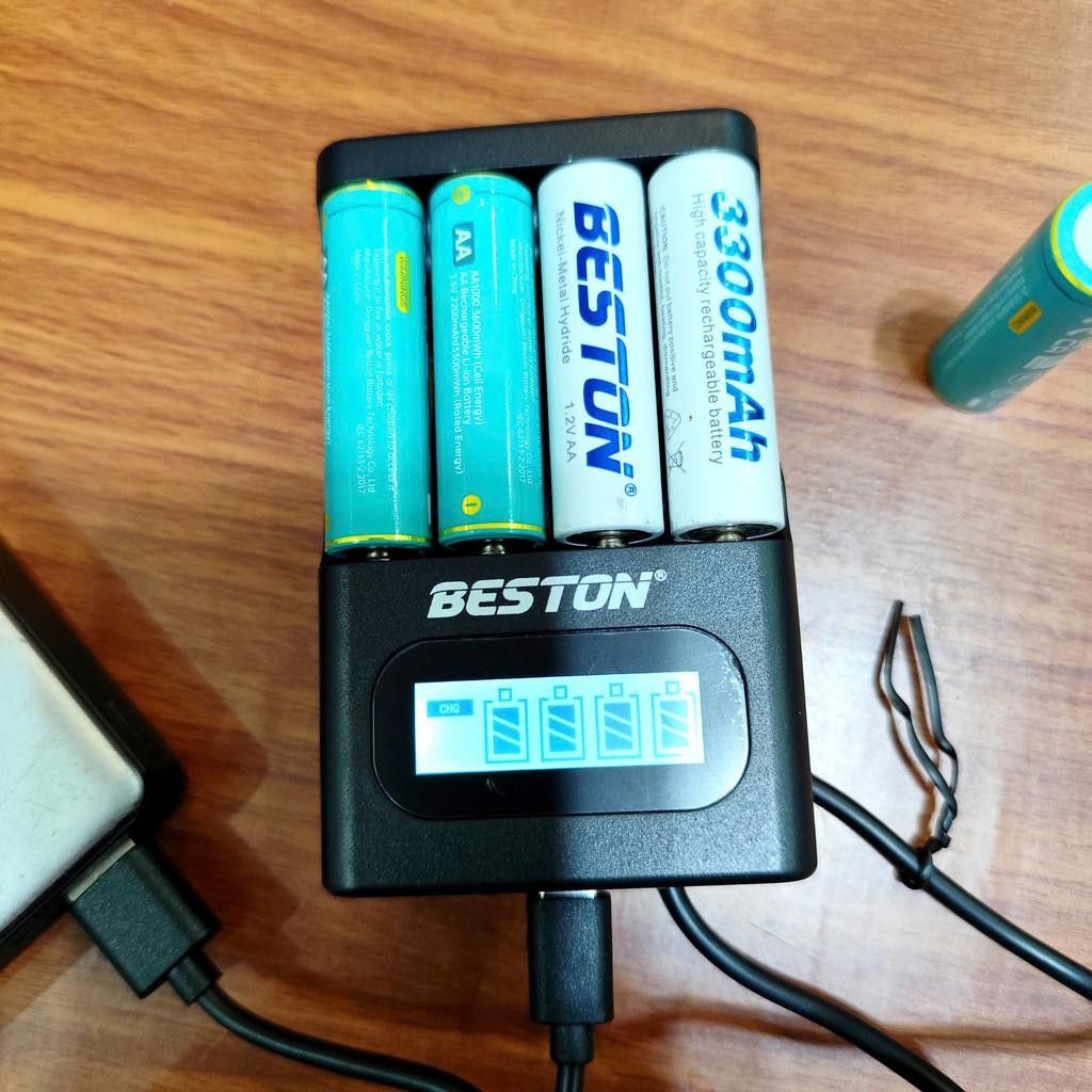 Bộ Sạc Pin BESTON M9501 sạc cả 2 loại 1.2V/1.5V AA AAA cổng sạc USB-C Sạc nhanh Tự ngắt Màn hình LCD