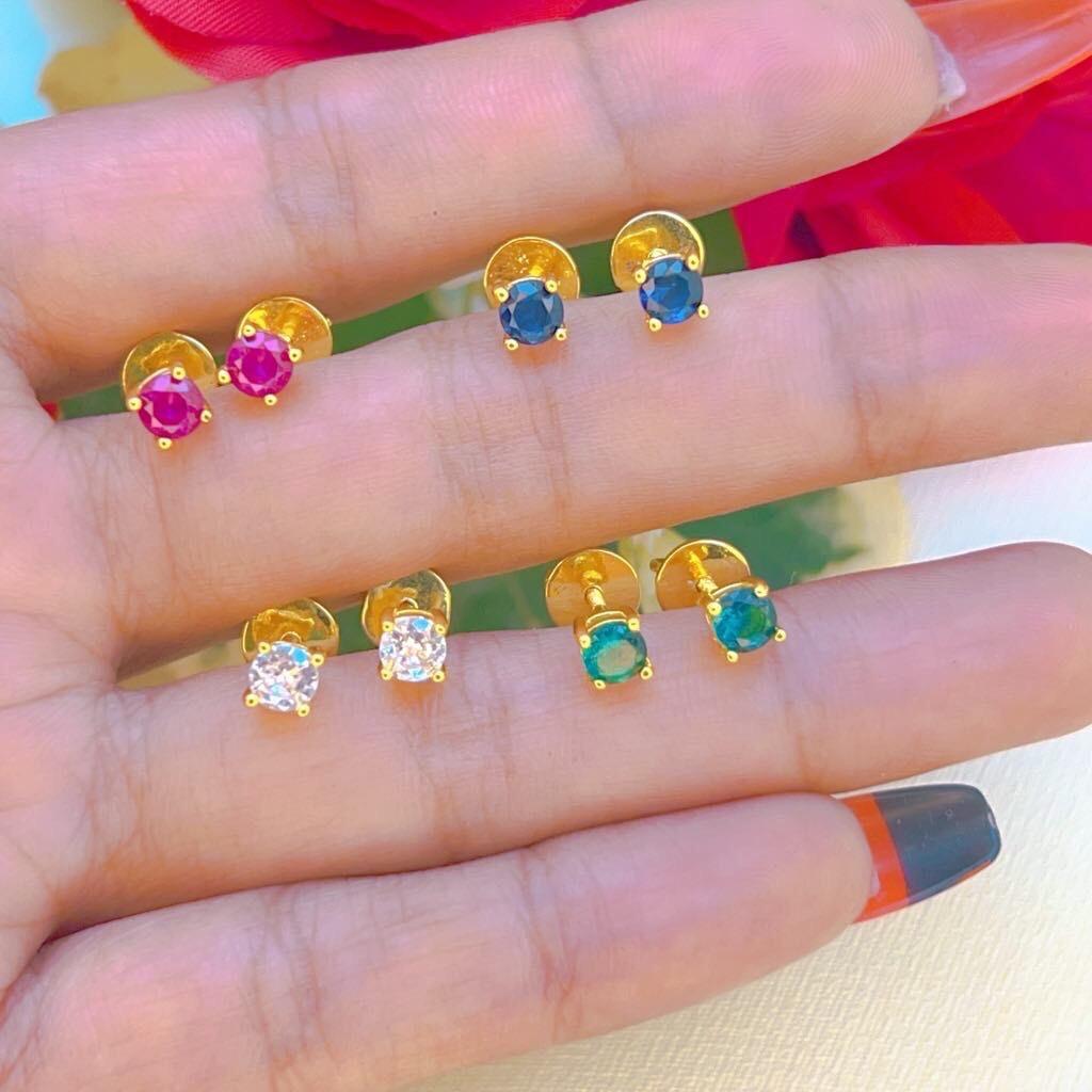"Fancy Real Stone Earrings (S Size) - White, Red, Green & Blue Stones with Metal Coating for Women" ราคา 180 บาท*ส่งฟรี