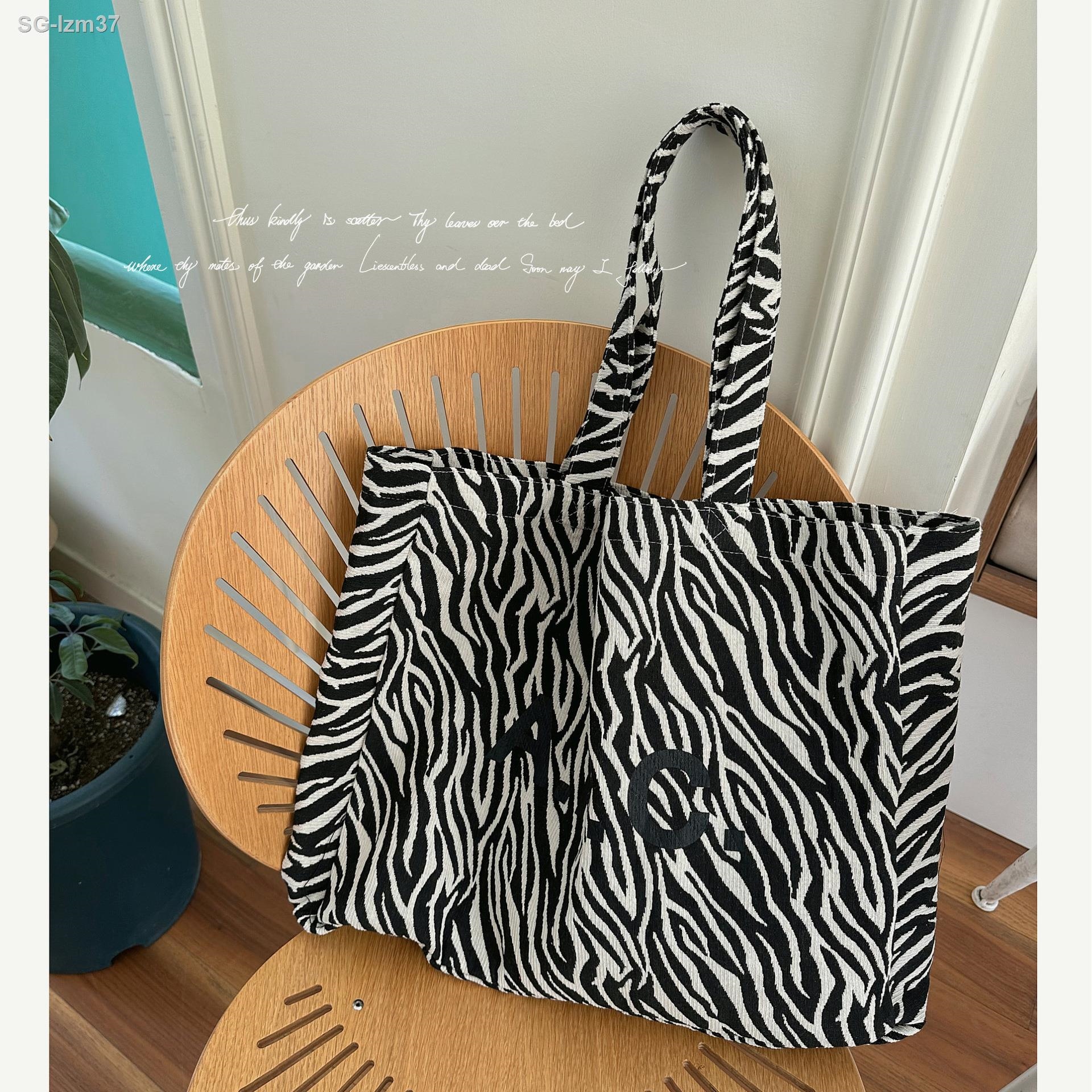Buy A.p.c. Daniela Shopping Bag Tote bag 2023 Online | ZALORA Singapore