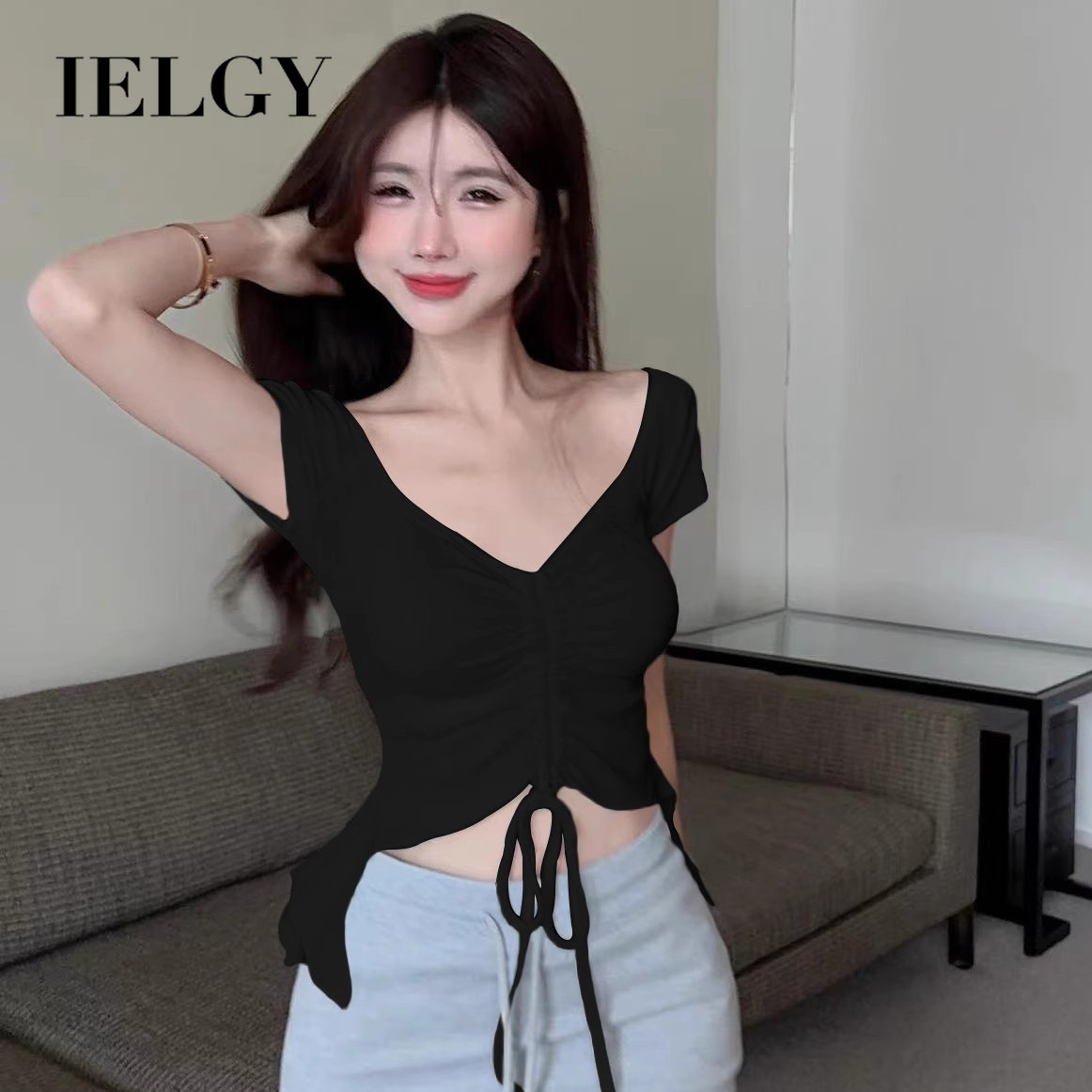 Ielgy Áo Thun Trễ Vai Cổ Yếm bất đối xứng cho nữ