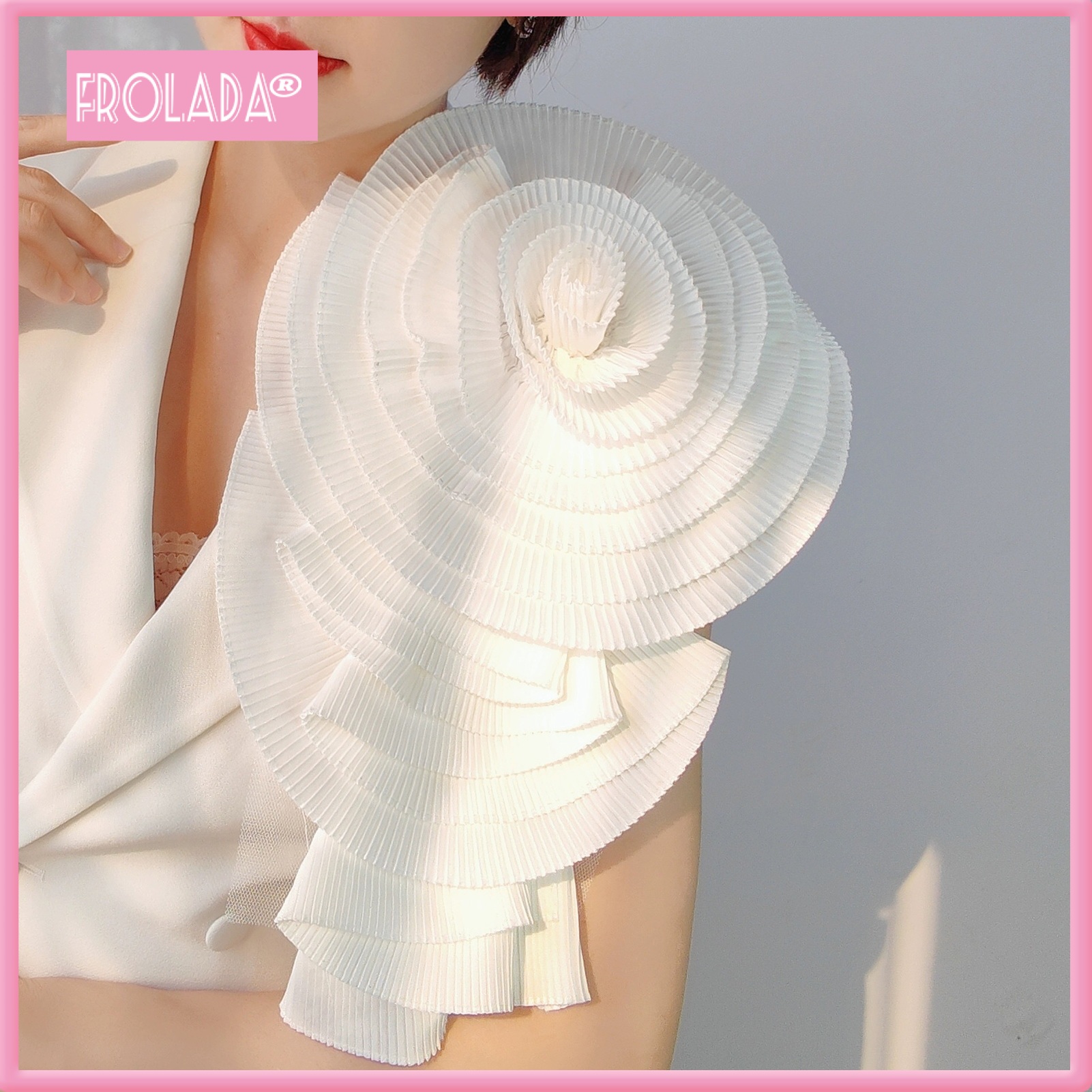 Corsage 3D Flower Applique Multi-layered Pleated Sweater Dress Blouse Decor DIY Stitching Patch Clothing Accessories Wedding Party Clothes Adornment ราคา 187 บาท*ส่งฟรี