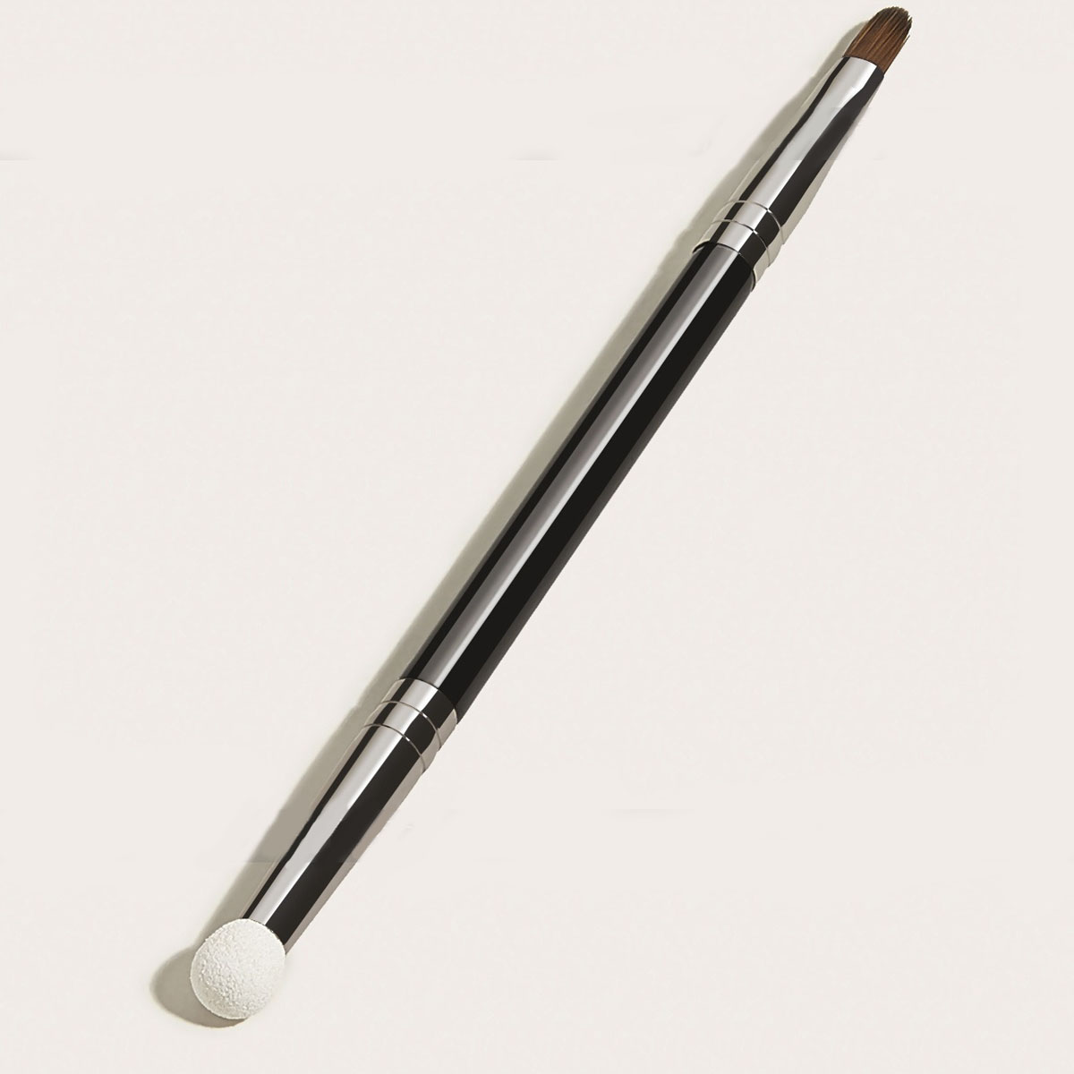 Pennello professionale per correttore a doppia testa Eyeliner Ombretto Pennello per trucco Strumenti cosmetici di bellezza_voghion.com