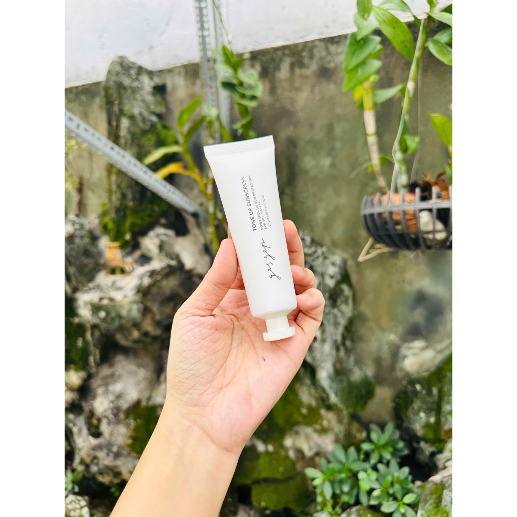 Kem chống nắng nâng tone Gesgep tone up Sunscreen 50ml Spf50+ Pa++++