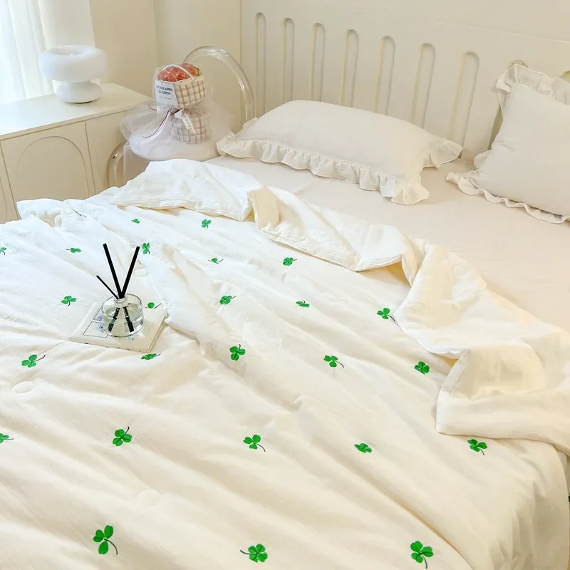 （Bedding shop） Double-Layer Cotton Quilt for Summer, Cool Air-Conditioning Quilt, Office Nap Blanket, Soft Plaid Blanket ราคา  7,347 บาท*ส่งฟรี