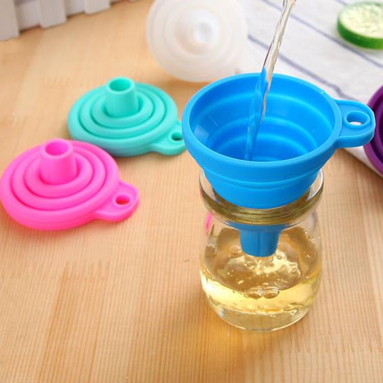 PVN24954 Phễu gấp gọn sillicon dùng để rót rượu, rót dầu, chất lỏng, chịu nhiệt tốt