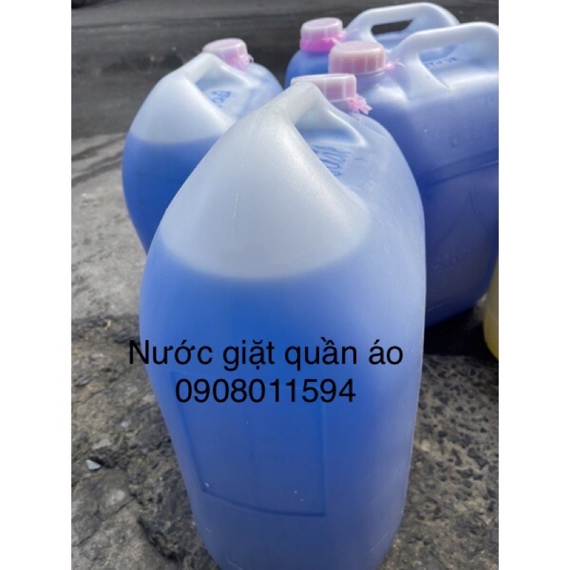 Nước giặt quần áo 5 lít .