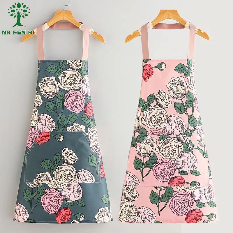 Summer new waterproof apron, halter neck, big pocket, fashionable apron, Internet celebrity restaurant kitchen cooking work clothes for women ราคา 77 บาท*ส่งฟรี