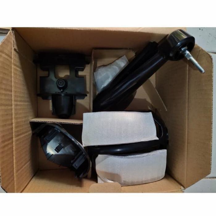 SPION FENDER GRAND FORTUNER TANDUK KAP MESIN GRAND FORTUNER.. - BY LARISAN Harga 15,595,000 rupiah*Gratis Ongkir