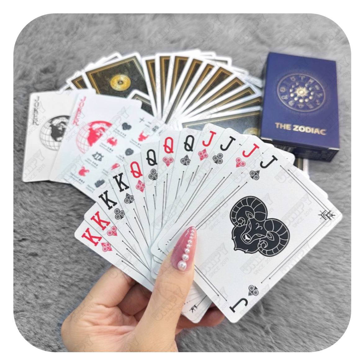 Bộ bài tây zodiac 12 cung hoàng đạo nhựa pvc | chống bụi chống nước | thẻ bài sưu tầm trưng bày