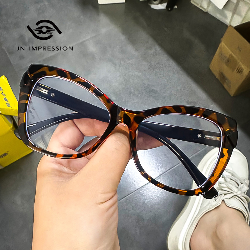 JN IMPRESSION Cross-border retro cat-eye reading glasses anti-blue light HD large frame ladies reading eye protection reading glasses ราคา 179 บาท*ส่งฟรี