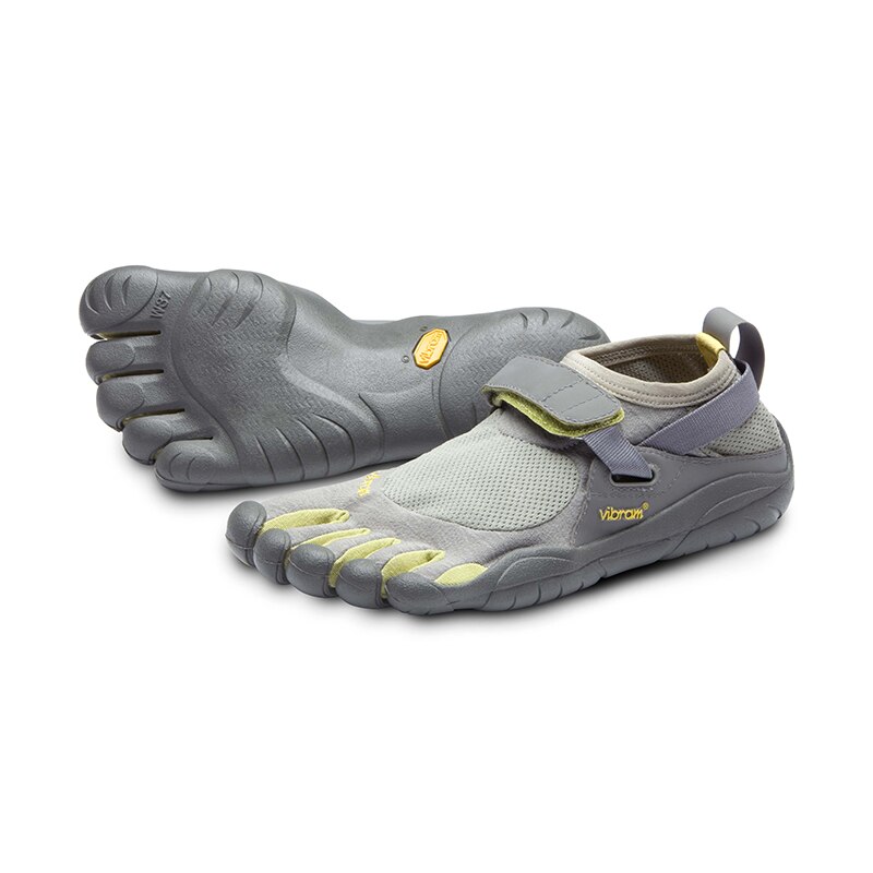 vibram five toe shoes