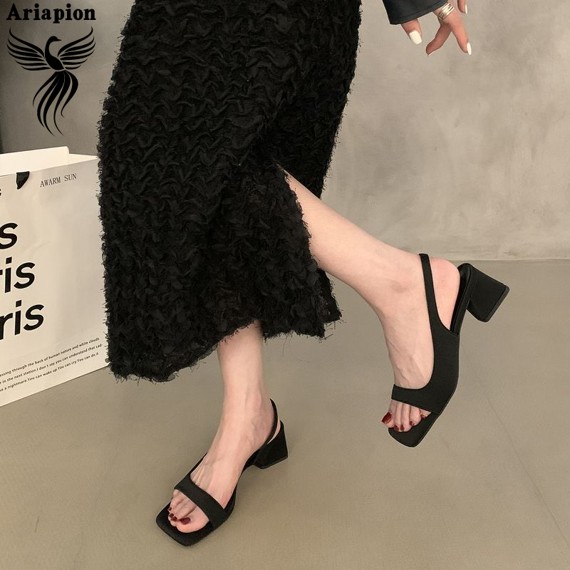 Elegant Square Toe Sandals with Silver Strap Design, Stylish Summer Heels for Women, Perfect Match with Dresses ราคา 362 บาท*ส่งฟรี