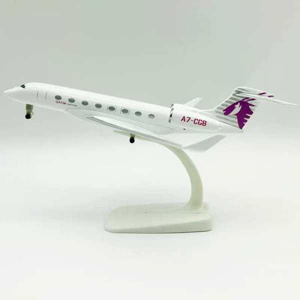 Mô hình máy bay Qatar Gulf Stream G650ER 20cm chất liệu kim loại, sơn tĩnh điện bền đẹp
