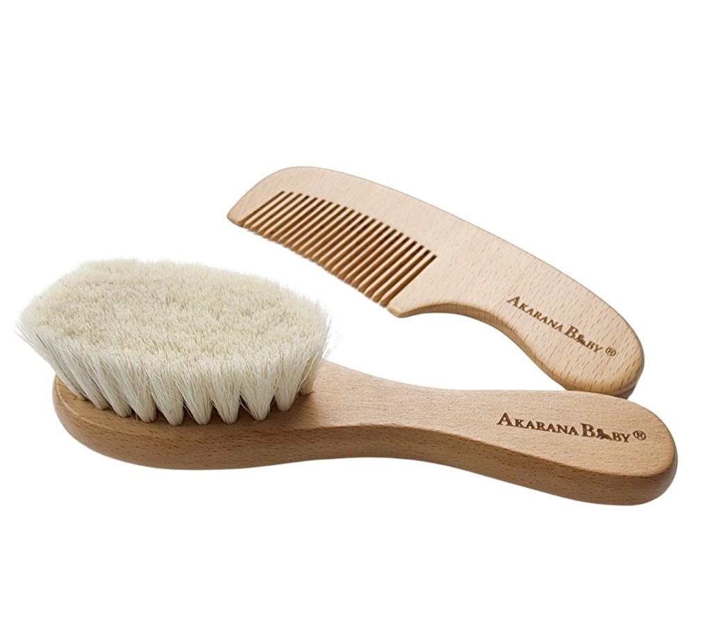 Ready stock🇲🇾Akarana Baby Goat Wool Baby Hair Brush Newborn Hairbrush Wool Baby Wooden Brush Comb Sikat Rambut Bayi 宝宝梳子