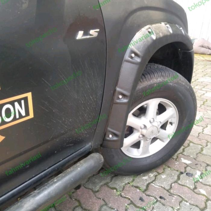 OVER FENDER DMEX 2007-2012 -nanas shop9 Harga 1,253,000 rupiah*Gratis Ongkir