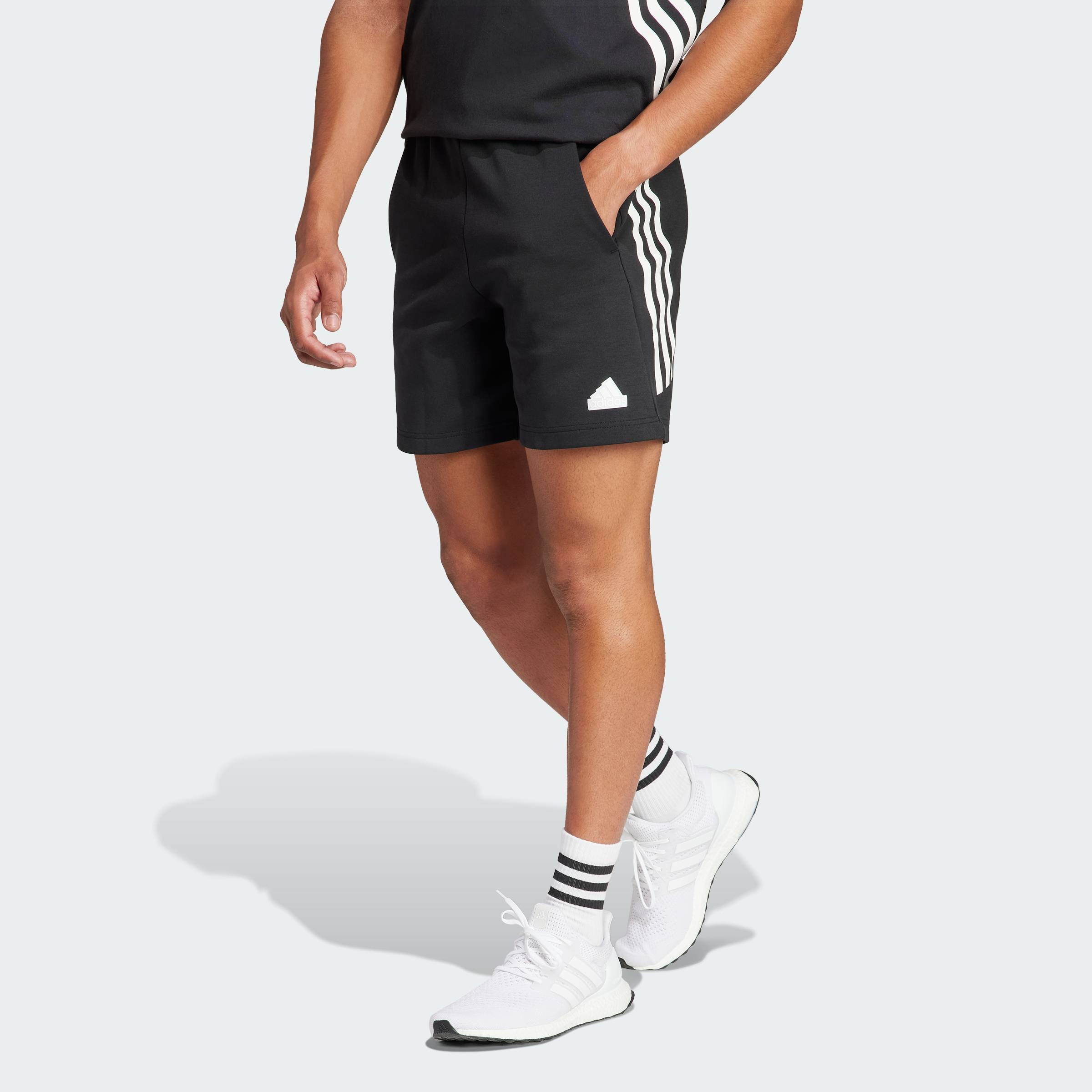 [CHỈ 1-4.11-MUA 3 GIẢM 40%] adidas Phong cách sống Quần Short 3 Sọc Future Icons Nam Đen IN3312