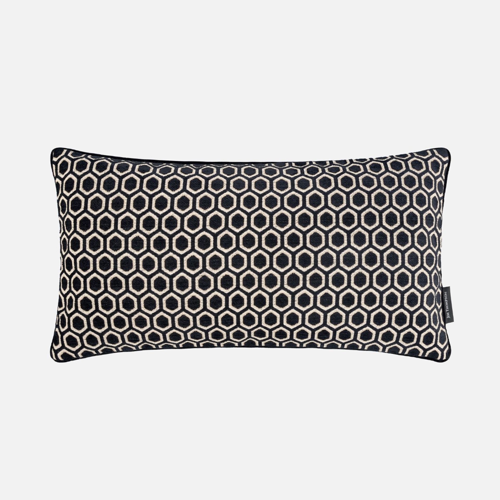 Piping Cotton Cushion Cover 12 x 22" - Black ราคา 1,750 บาท*ส่งฟรี