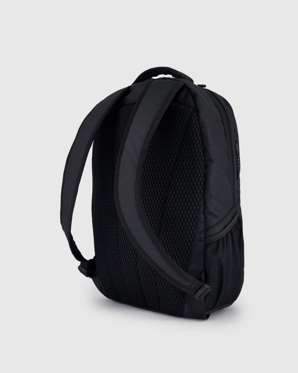 CHAMPION BACKPACK-กระเป๋าสะพายสำหรับผู้ชายและผู้หญิง#806129-KK001 ราคา 2,590 บาท*ส่งฟรี