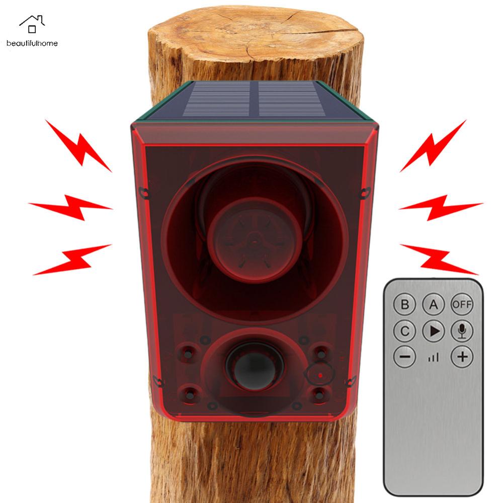 Solar Animal Repeller with Motion Sensor Loud Alarm for Garden and Farm Pest Prevention Waterproof Outdoor Device ราคา 800 บาท*ส่งฟรี