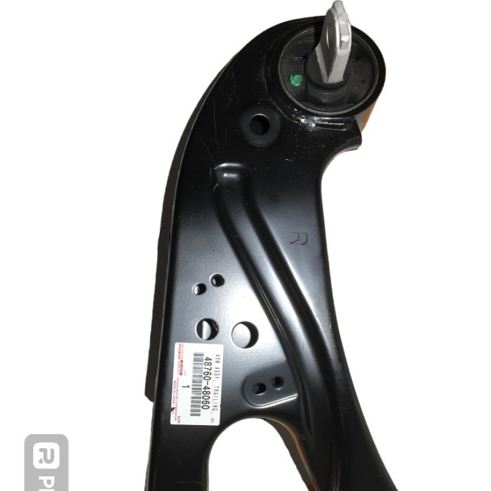 trailing arm kiri/kanan Lexus RX350 RX270 48760-48060 48780-48090 Harga 3,320,000 rupiah*Gratis Ongkir