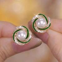 PaulWeekend Elegant Geometric Stud Earrings with Emerald Green Gemstone Fashionable and Sophisticated Design for Women