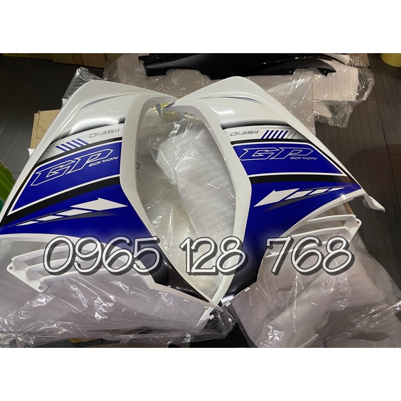 Cặp bửng Ex 135 trắng luôn tem dán sẵn